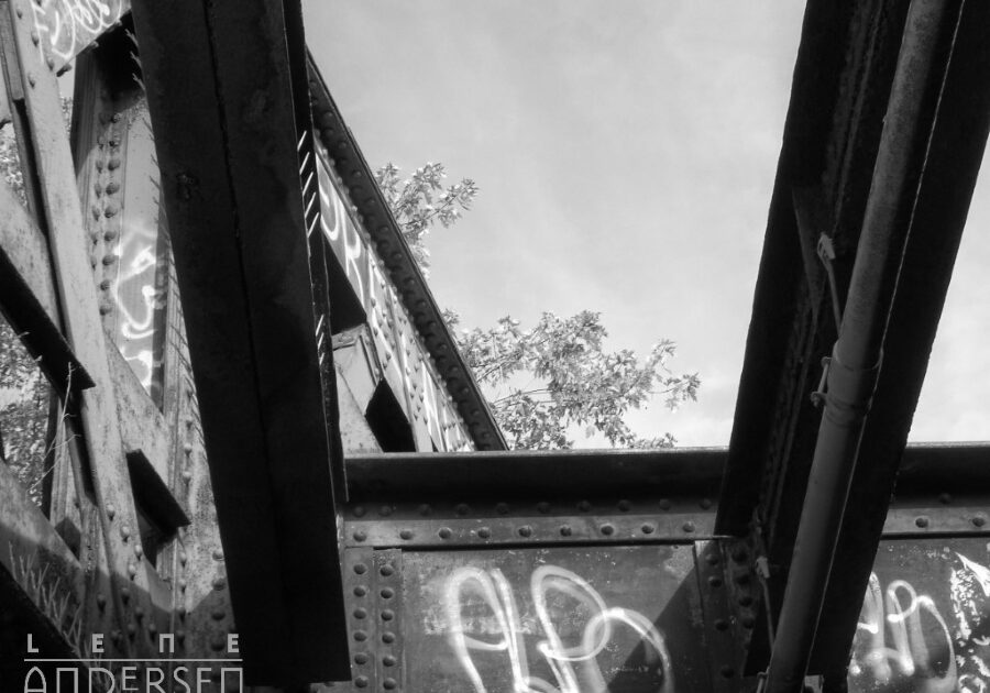 Graffitti Bridge2